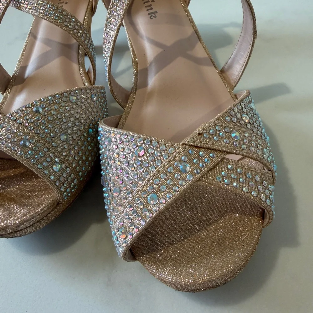 Girls’ Elegant Glittering Strappy Sandals, size Y3